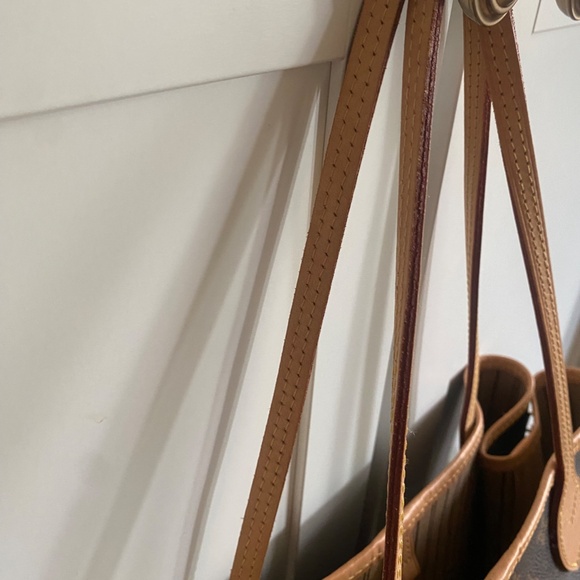 Louis Vuitton Neverfull GM - Picture 8 of 10